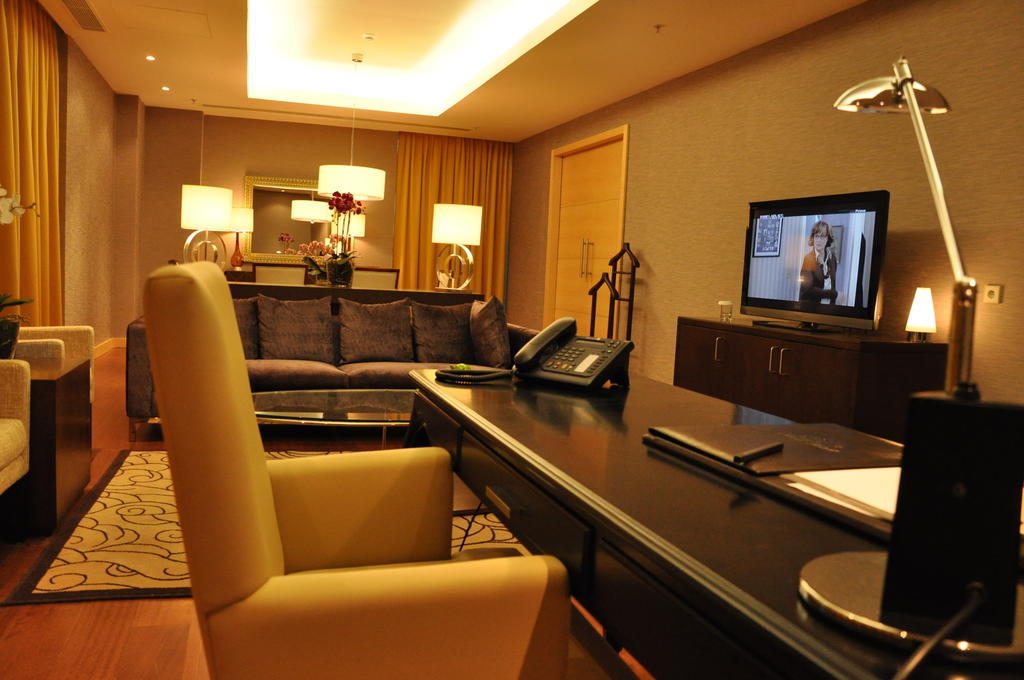 Hotel Grand Swiss Erbil Bilik gambar
